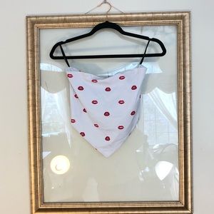 🆕 LIPS TRIANGLE TUBE TOP